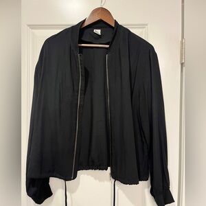 Nordstrom’s Melrose & and Market beautiful black lightweight jacket. Medium.